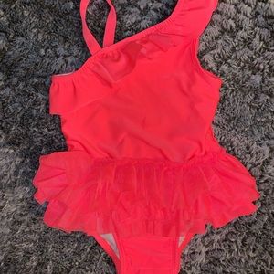 Cat & Jack 2t girls one piece swimsuit